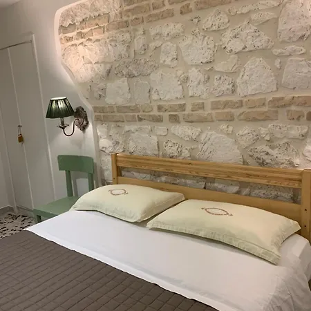 アパート Cristina - Monte Amaro カンポ・ディ・ジョーヴェ